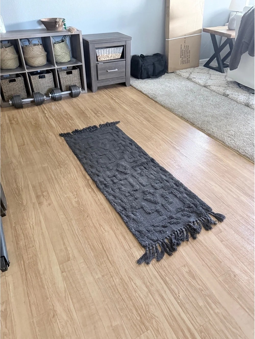 Dark Gray Textured Runner Rug with Fringe – Approx. 2' × 6'